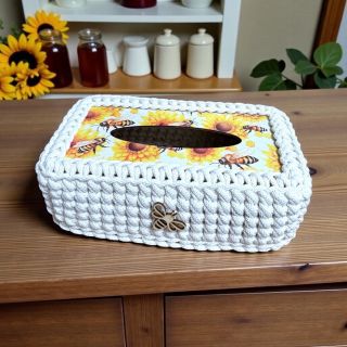 🧺 Diese Woche dreht sich alles um Deckel für gehäkelte Taschentuchboxen! 💨 Wählt aus Dutzenden Designs – von elegant bis...